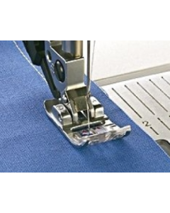 Pfaff Presser Foot with IDT - Normal (D,E) 820250096