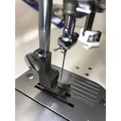 Commercial Sewing Machine Compensating Foot 1/8" Right