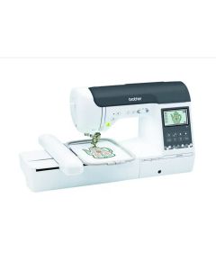 Brother SE2000 Sewing and Embroidery Machine with Super Bonus Kit