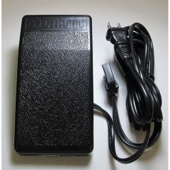 Juki Serger Foot Control